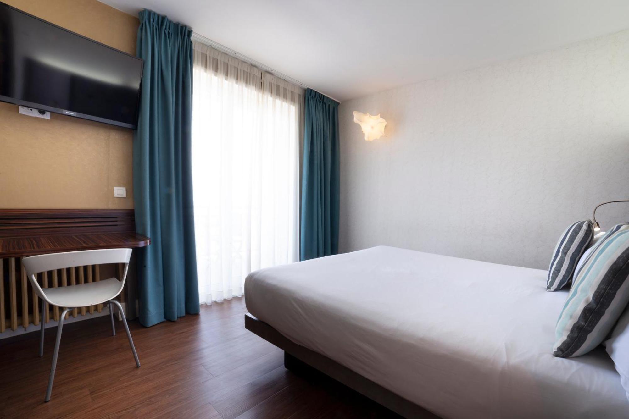 Petit Palace Tamarises Getxo Habitación foto